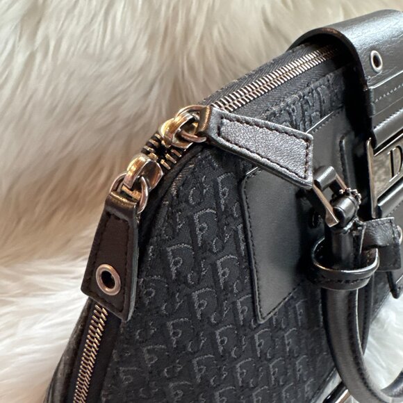 Dior Black Designer Handbag - Picture 10 of 16